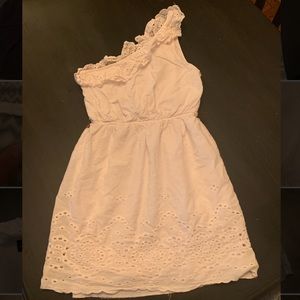 White one shoulder dress